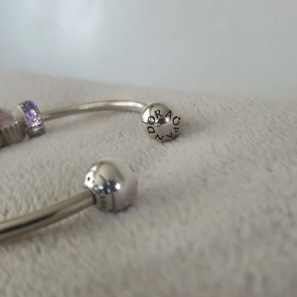 ♥️ EUC Pandora Elephant Cupcake Flower charm bracelet - Picture 4 of 9